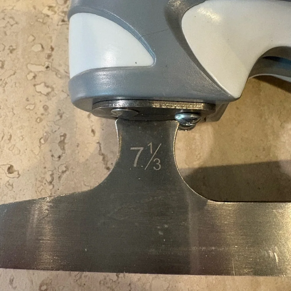 Soft Skate by Jackson Mark 1 White Figure Skates, 12J (12 Junior) Blade is 7 1/3 - Picture 2 of 16
